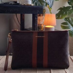 Michael Kors Men's Belt Bag in Brown and Black